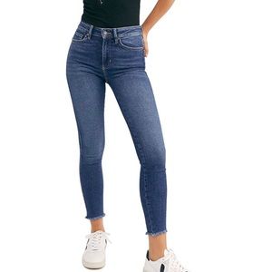 FREE PEOPLE HIGH WAIST RAW HEM ANKLE DENIM STRETCH JEANS CAPRI BLUE SIZE 24